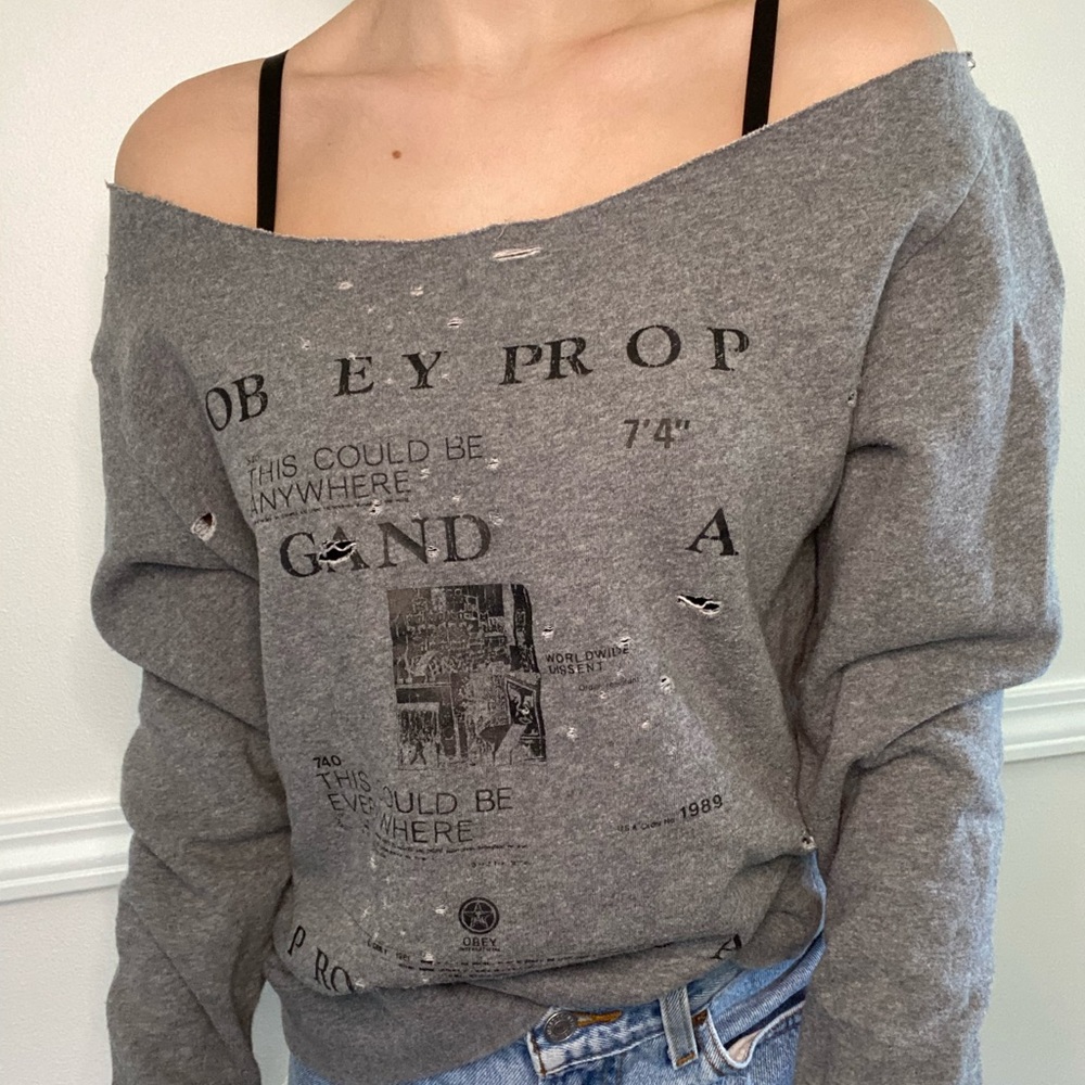 Obey propaganda off the shoulder long sleeve:)